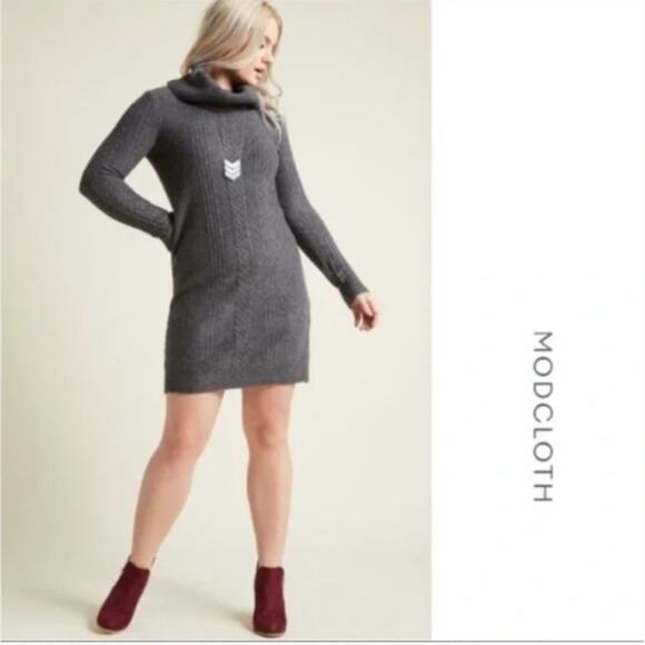 ModCloth Grey Cableknit Cowl Neck Sweater Dress Size 1X - Picture 1 of 16